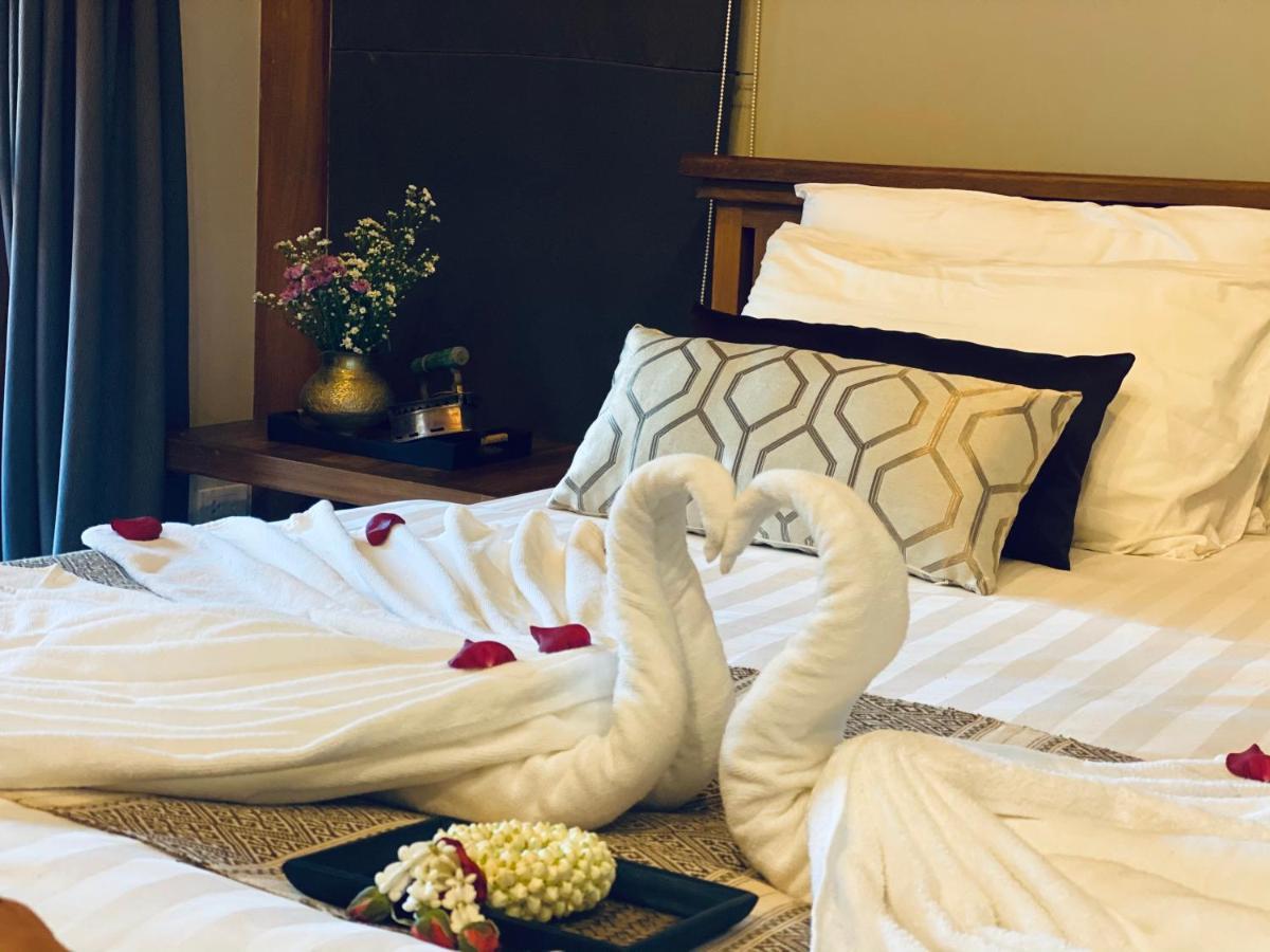 Hotel Sak-Ka-Ya Mae Sot Esterno foto